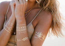 <strong class="shop_item_title">Love Story jewelry tattoos</strong> <p class="shop_item_undertitle"> Because it's  sexy and non toxic</p> <p class="shop_item_price">$22</p>